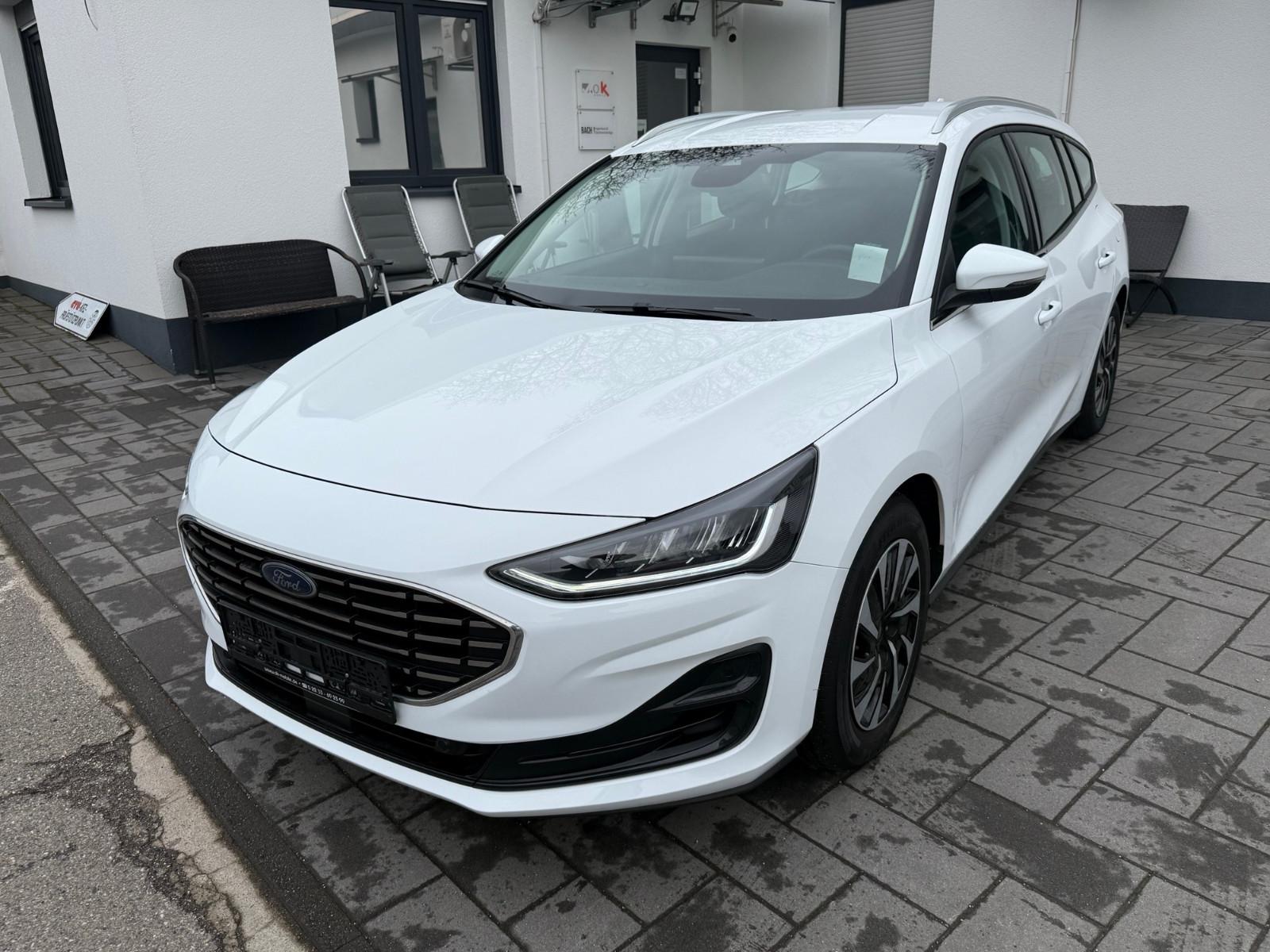 Ford Focus Turnier Titanium LED Automatik