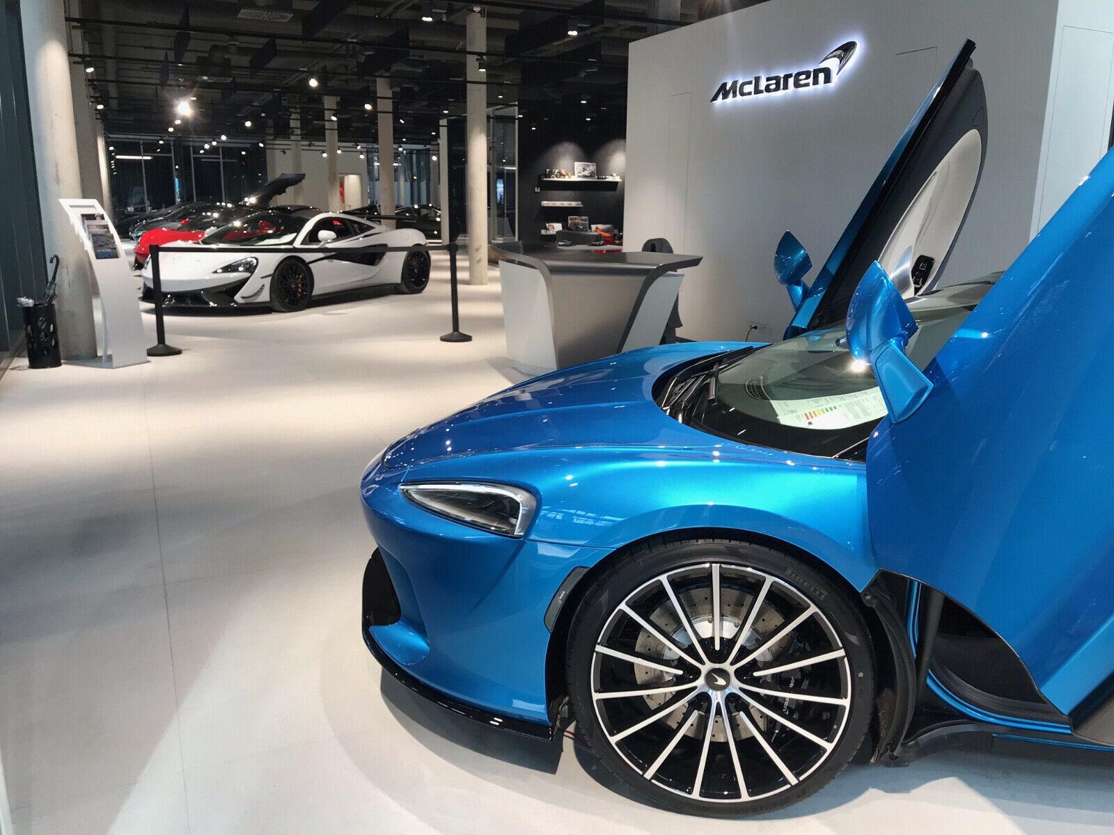showroom-image-main