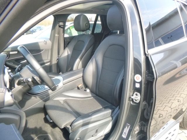 Fahrzeugabbildung Mercedes-Benz GLC 220 d 4Matic>Allrad/AUT/AHK/LED/360KAM/NAV<
