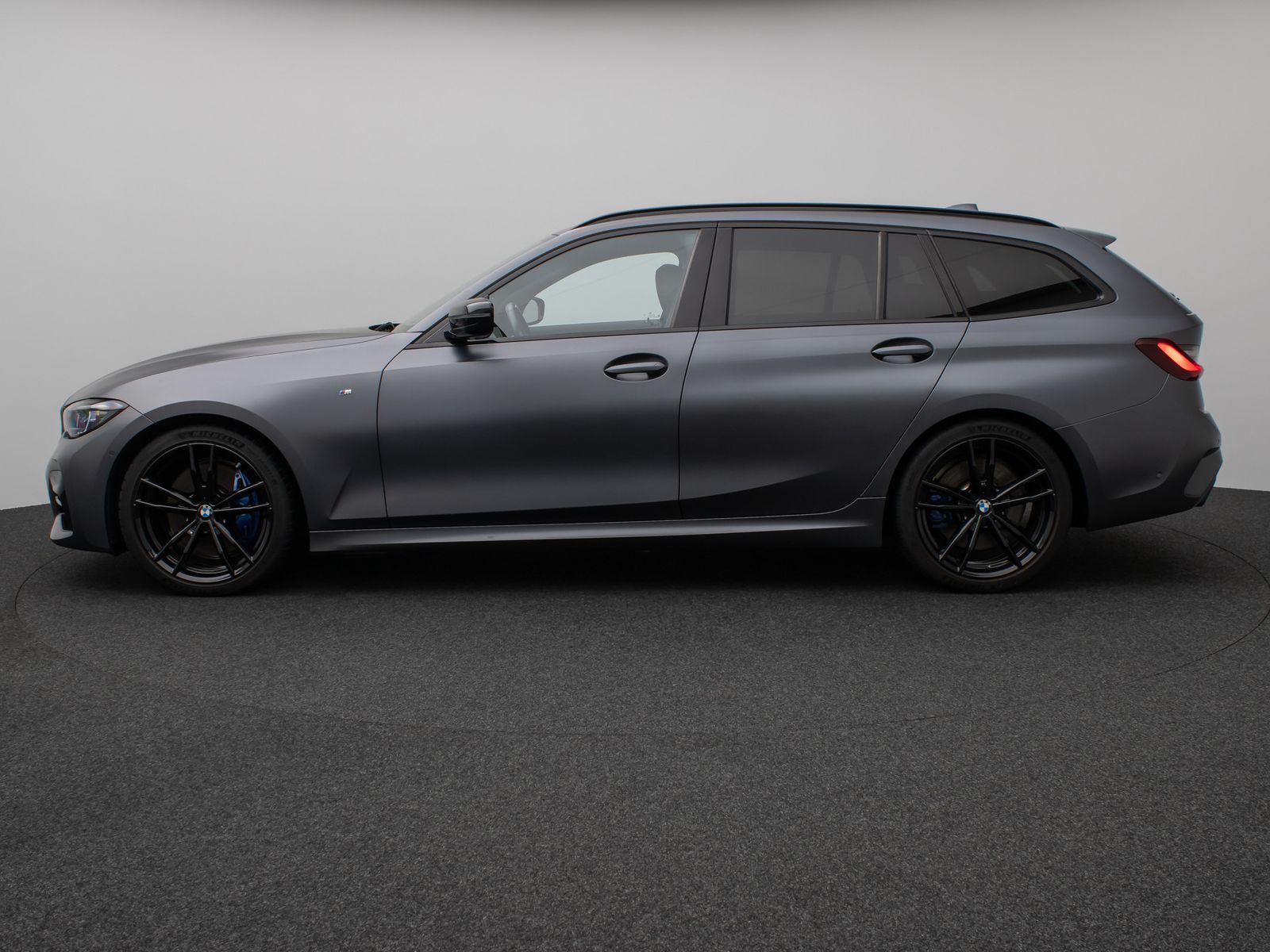 Fahrzeugabbildung BMW 320d M Sport Panorama Laser Kamera DAB HiFi 19"