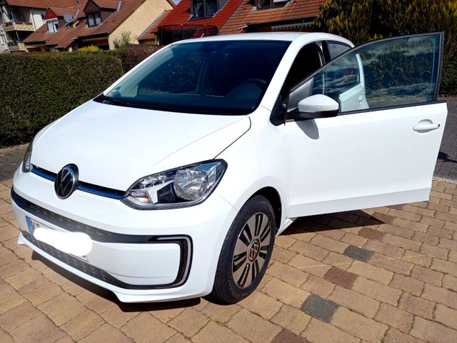 Volkswagen up! e-up! Style Plus e-up! Style Plus