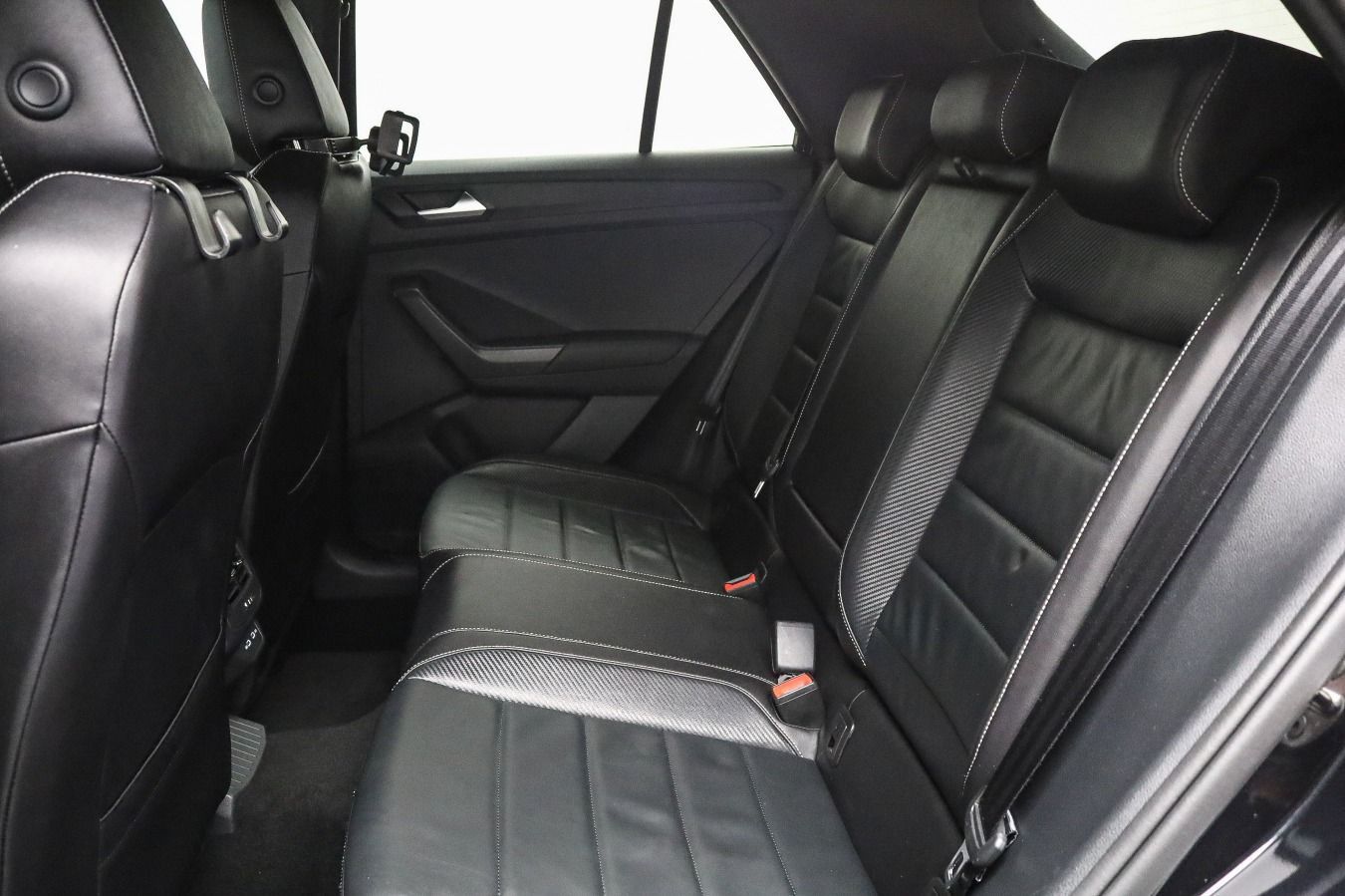 Volkswagen T-Roc - Bild 12