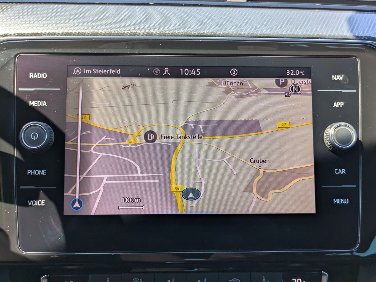 Fahrzeugabbildung Volkswagen Passat 2.0 TDI DSG R-Line 2x 4Motion LEDER*LED