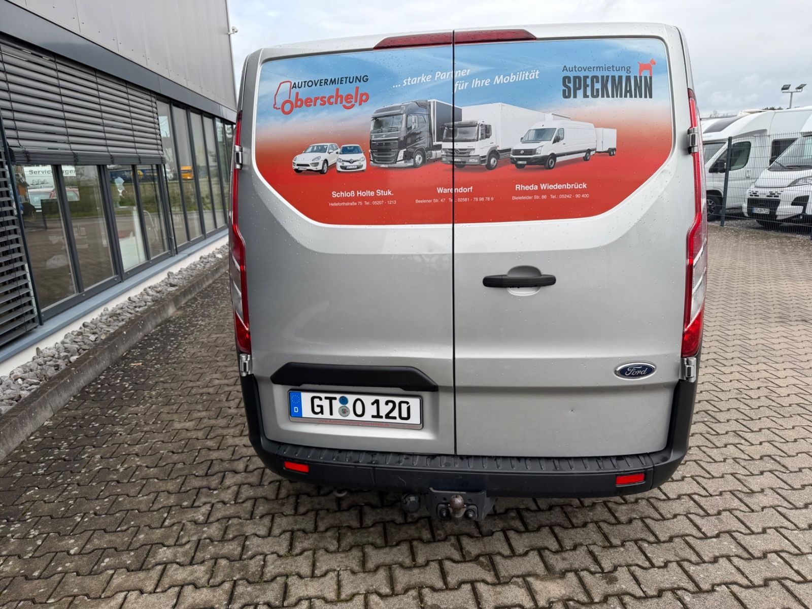 Fahrzeugabbildung Ford Transit Custom AHK 2,5 to