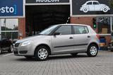 Skoda Fabia 1.2 *1.HD*SCHECKHEFT*KLIMA*GARANTIE* - Skoda Fabia: Beige