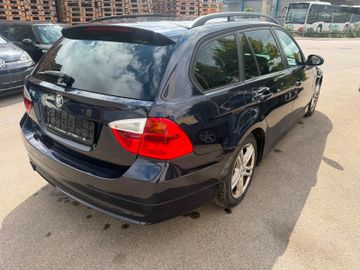 BMW 318 - 4