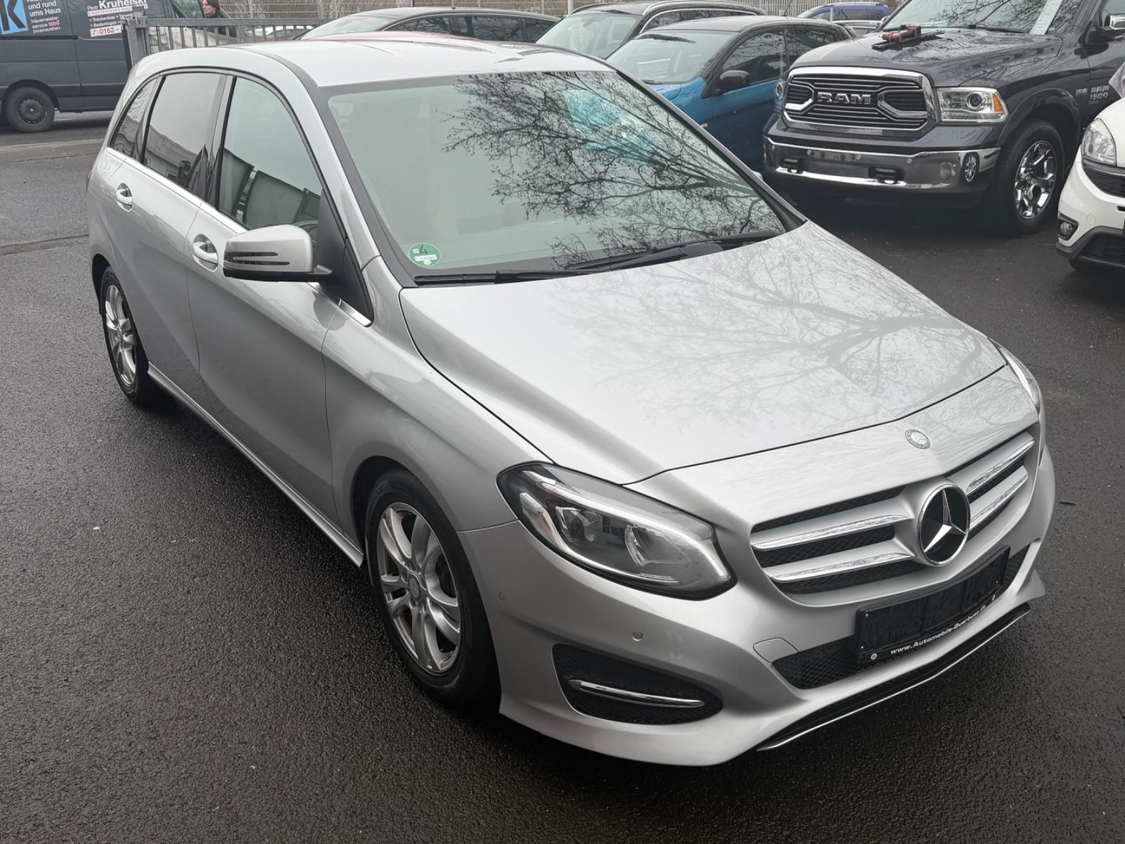 Mercedes-Benz B 220 4MScore~FACELIFT~LED~AUTOMATIK~MERCEDES ME
