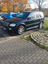 Mercedes-Benz Mercedes ml 400d - Mercedes-Benz ML 400 mit Diesel-Antrieb