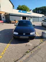 Volkswagen VW Golf IV 2003 , 1.6 Benziner - Volkswagen Golf aus 2003: Kombi