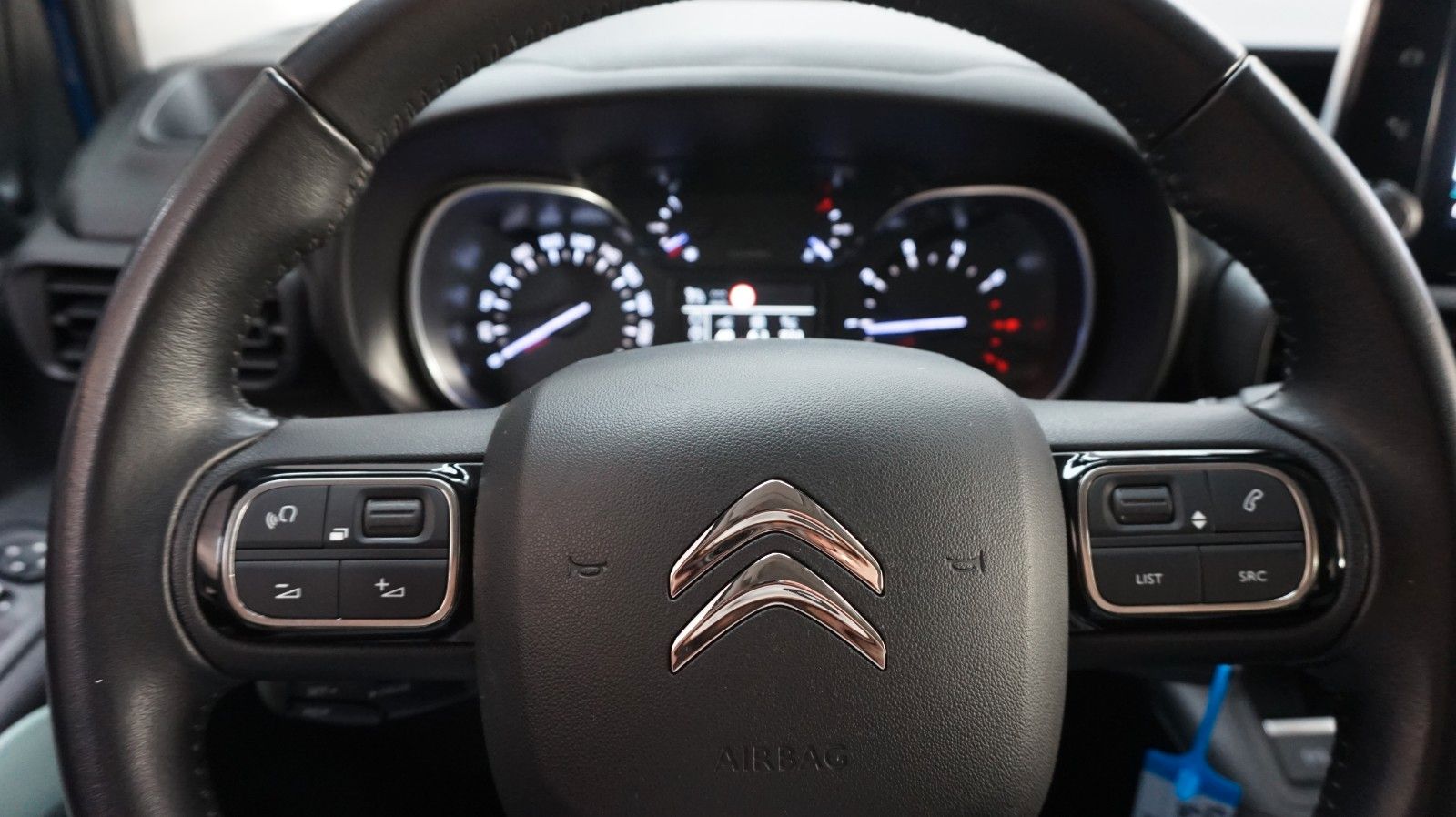 Fahrzeugabbildung Citroën Berlingo Feel M *1.Hand*Carplay*Navi*Kamera*