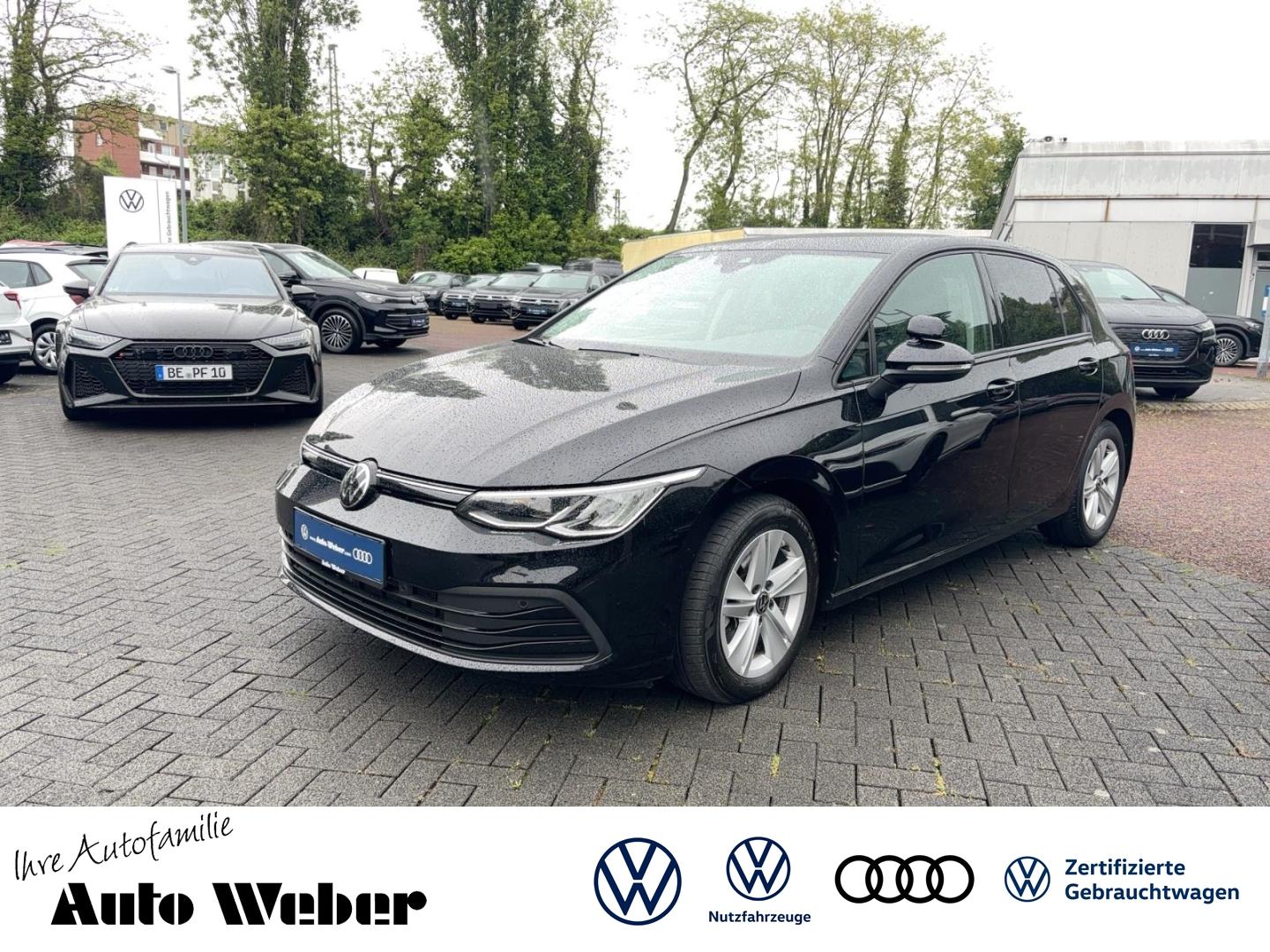 Volkswagen Golf VIII Life AHK Navi LED ACC Apple CarPlay An