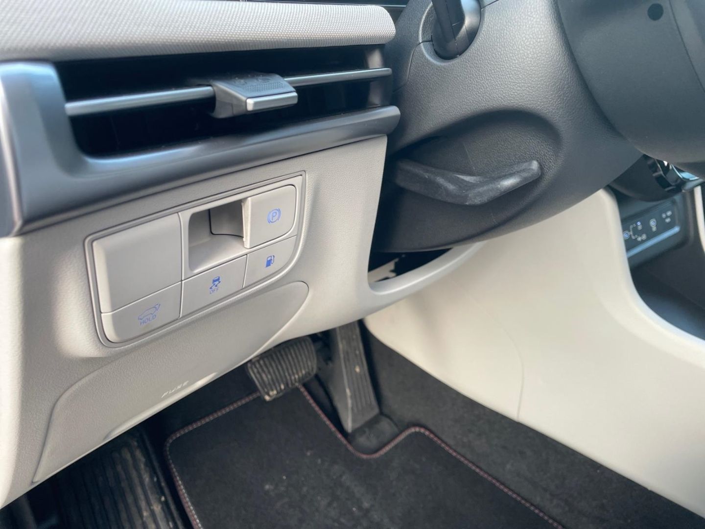 Fahrzeugabbildung Hyundai Tucson Prime Plug-In Hybrid1.6 T-GDI 4WD ASSISTE