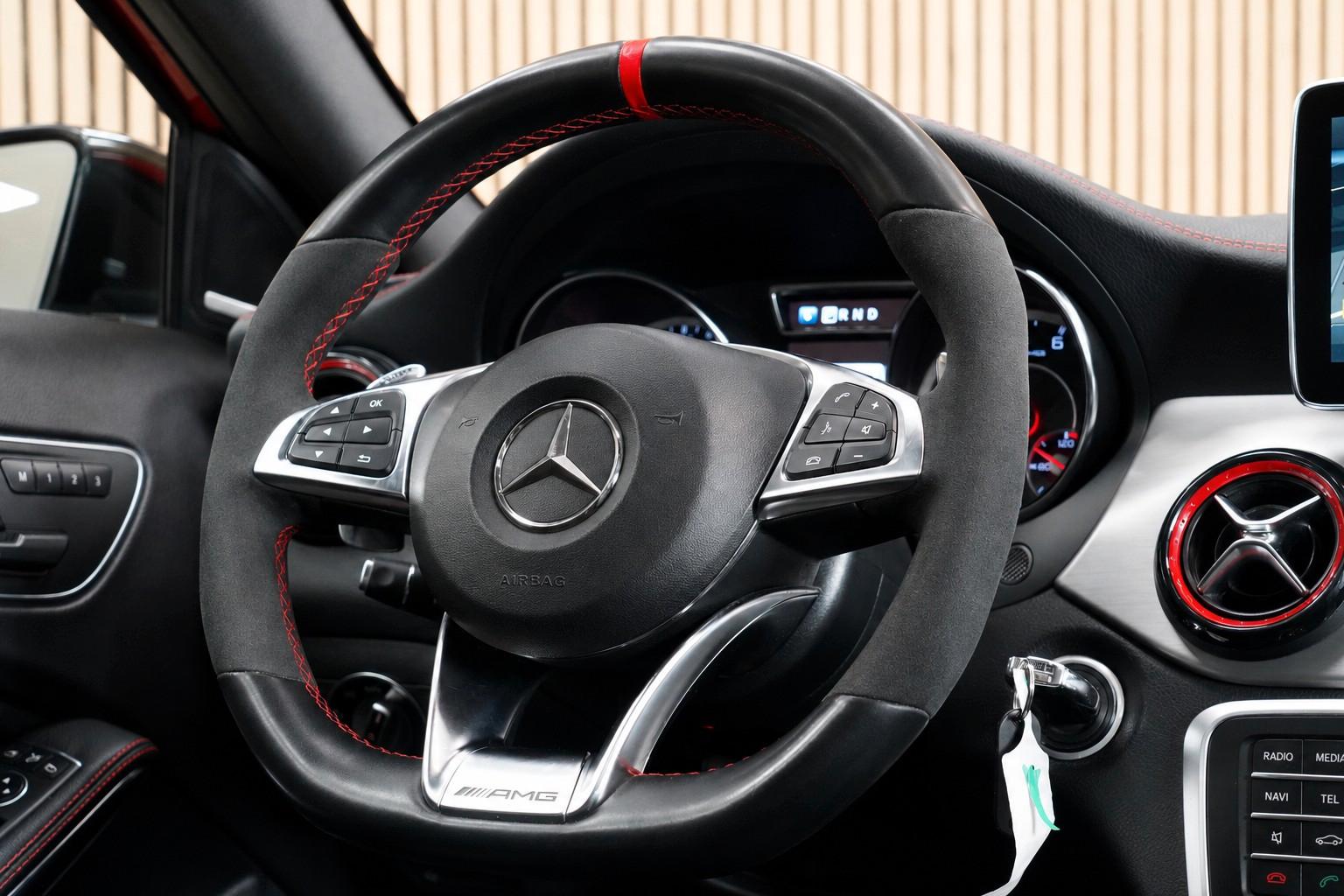 Mercedes GLA 45 AMG 4Matic 381 ch – Dynamic Plus – Échappement Performance – Pano – Harman Kardon – 115 704 km