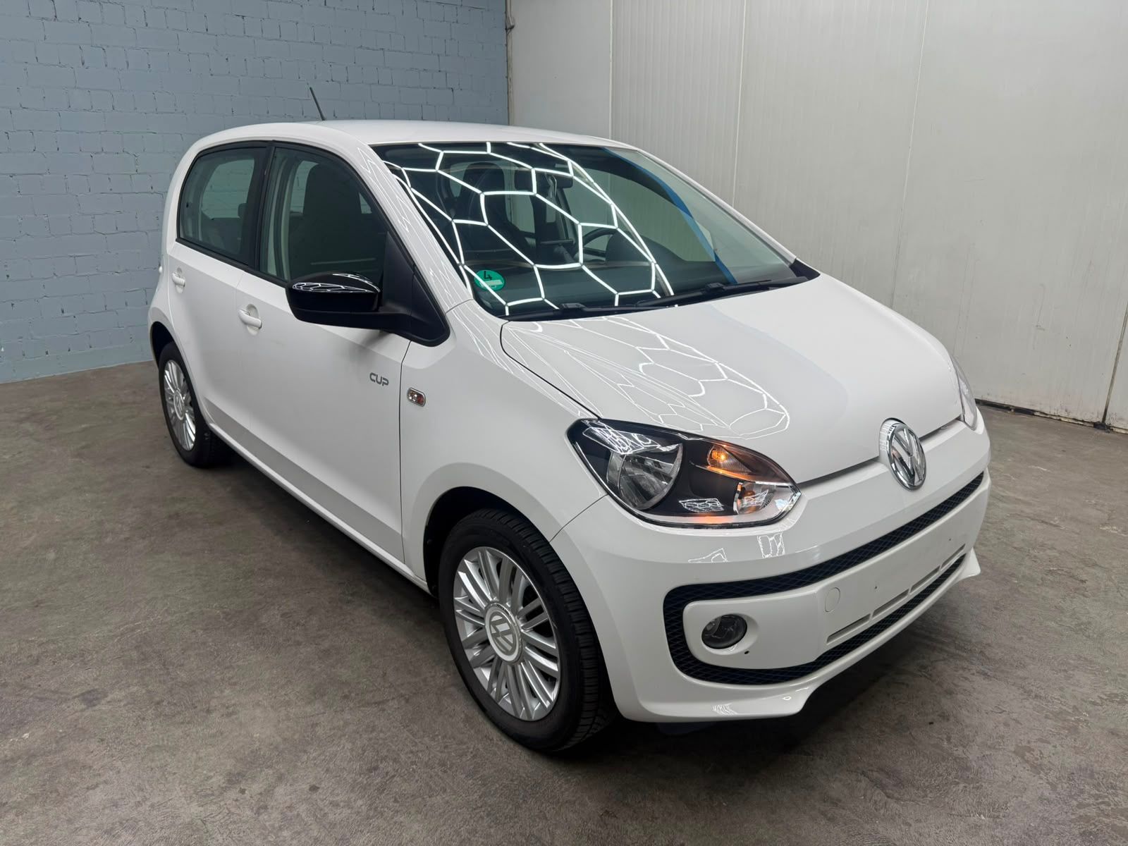Vw up! cup up! | Klima | Navi | 5-Türer – Gebrauchtwagen bei reiner Kauf