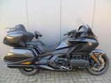 Honda GL 1800 Gold Wing Touring - HONDA GL 1800