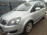 Opel Zafira 1.6 ecoFLEX Family Family - Opel Zafira in Wiesbaden