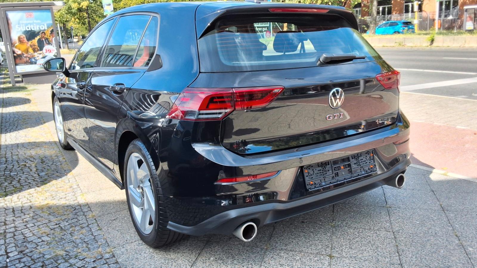 Volkswagen Golf VIII Lim. GTI, миниатюра 4