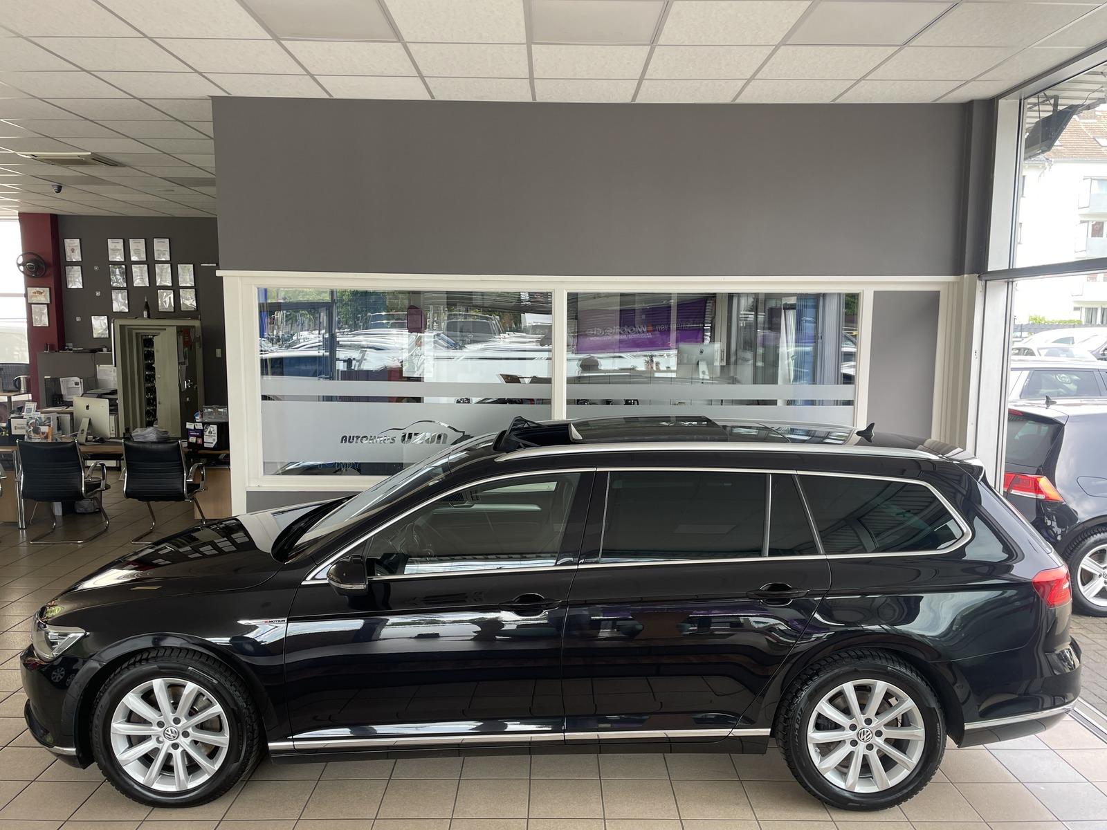 Volkswagen Passat Variant TDI 4M R-line Pano Sthzg Digital