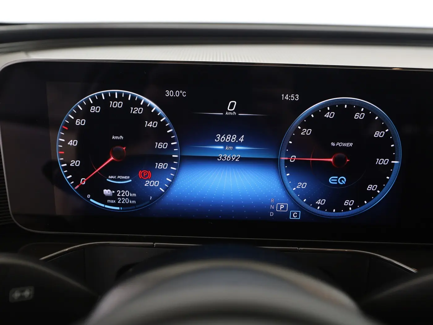 Mercedes-Benz EQC 400 4M AHK+DISTR+MULTIBEAM+360°+KEYLESS+AMBI