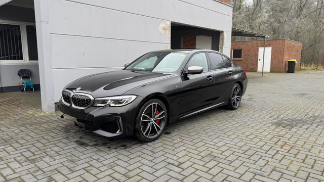 BMW M340i xDrive HARMAN LASER Mild-Hybrid