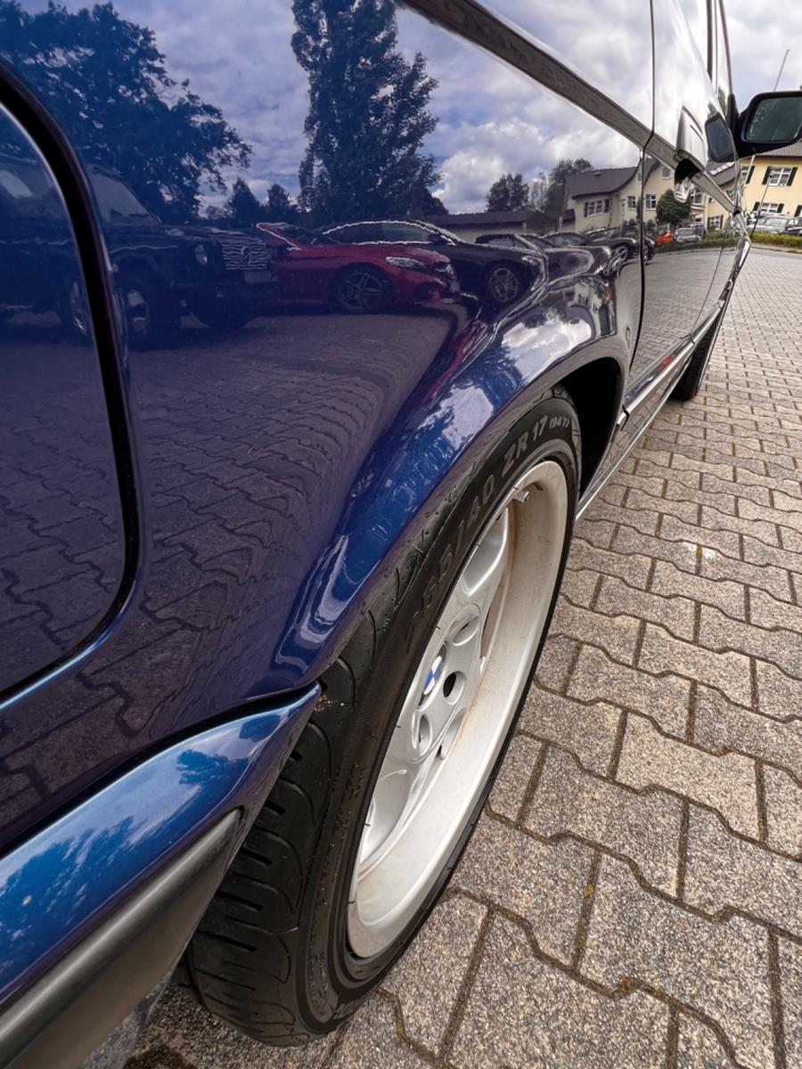 BMW E 34 M 5 Limousine. Deutsch, Nürburgringpaket