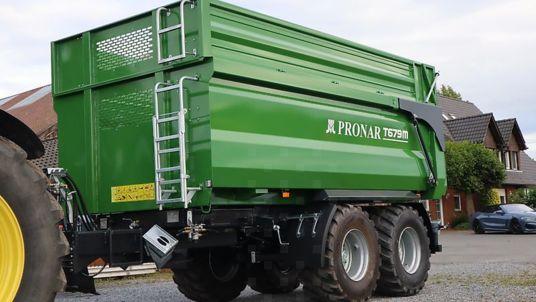 Andere T679M Halfpipe - Muldenkipper mit Aufsätze und 