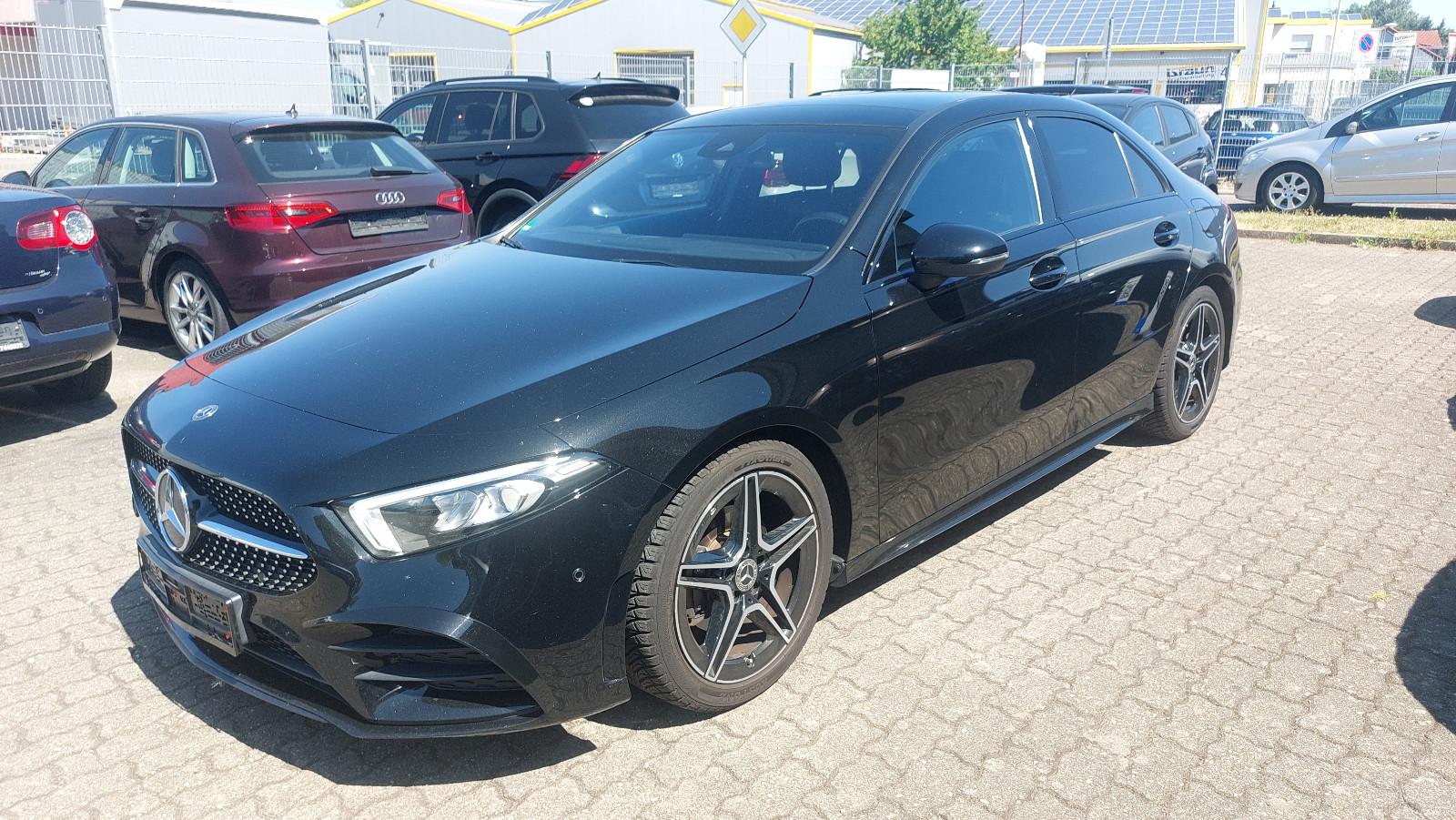 Mercedes-Benz A 180 d DCT