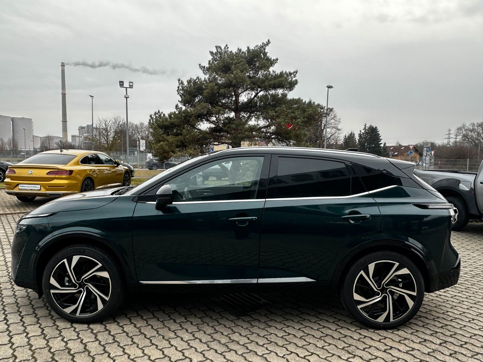Fahrzeugabbildung Nissan Qashqai Tekna e-Power , Premium Paket, Panorama