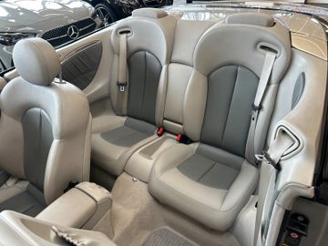 Mercedes-Benz CLK 200 Kompressor *AHK*sehr gepflegter Zustand*