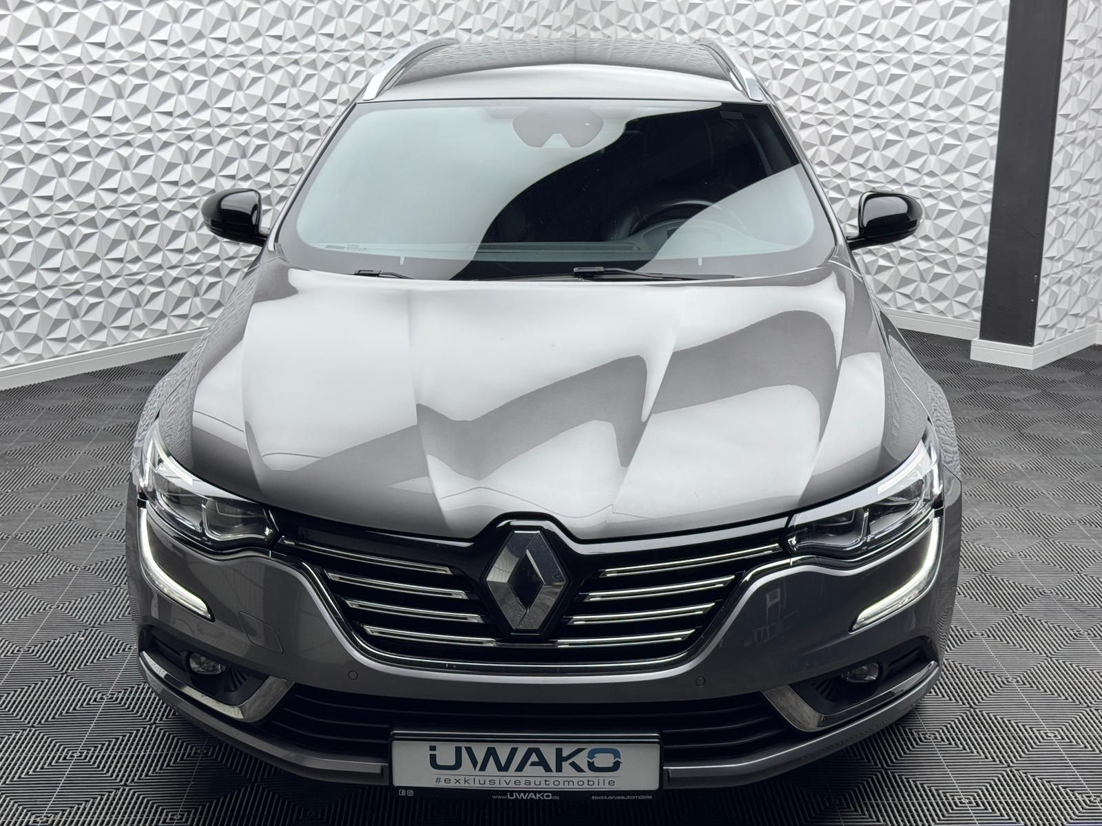 Fahrzeugabbildung Renault LIMITED BLUE dCi 200 EDC/ACC/BOSE/AHK/MASSAGE/DA