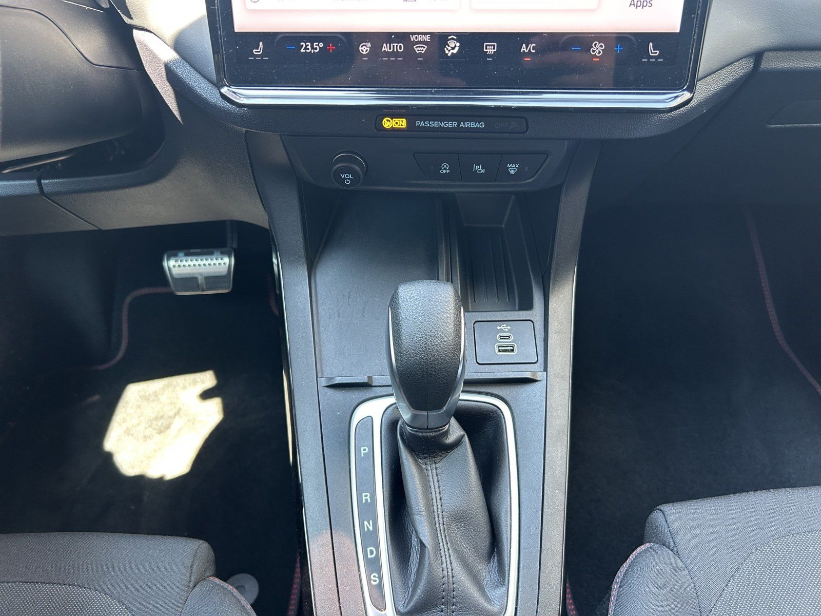 Fahrzeugabbildung Ford Puma ST-Line Navi digi Cockpit 360 Kamera Dach