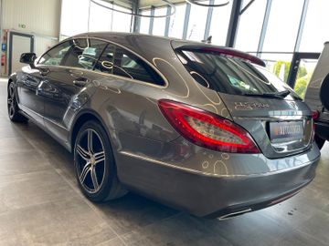 Mercedes-Benz CLS 350d Shooting Brake *NAVI*LED*AHK*LEDER*