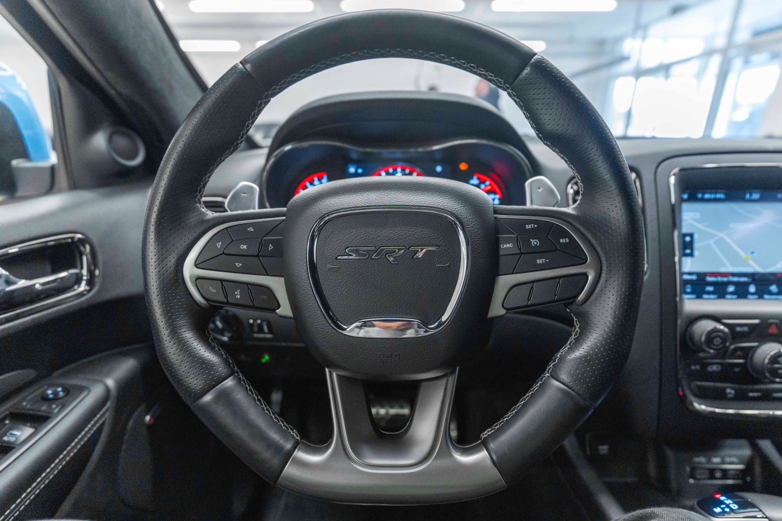 Fahrzeugabbildung Dodge Durango 6.4L SRT LPG 4X4 KAM 6 SITZ NAV PDC