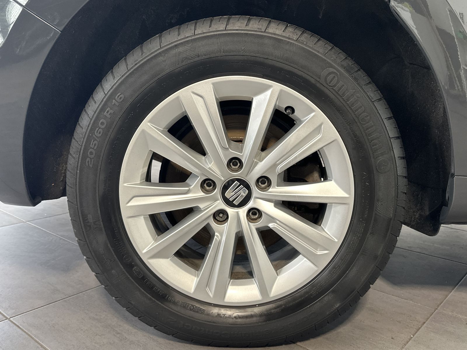 Fahrzeugabbildung SEAT Alhambra 2.0 TDI Ecomotive Style NAV+AHK+KAMERA