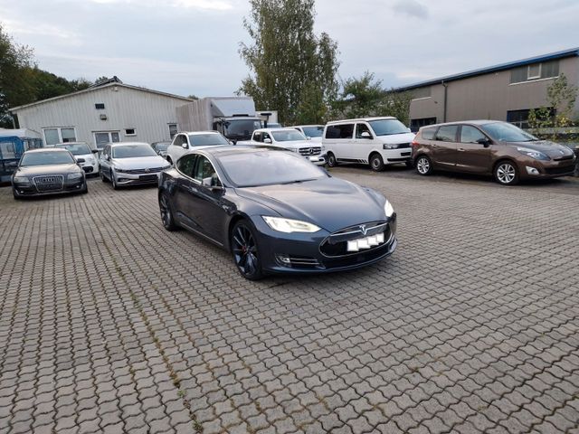 Tesla Model S *P90D*Panorama*Leder