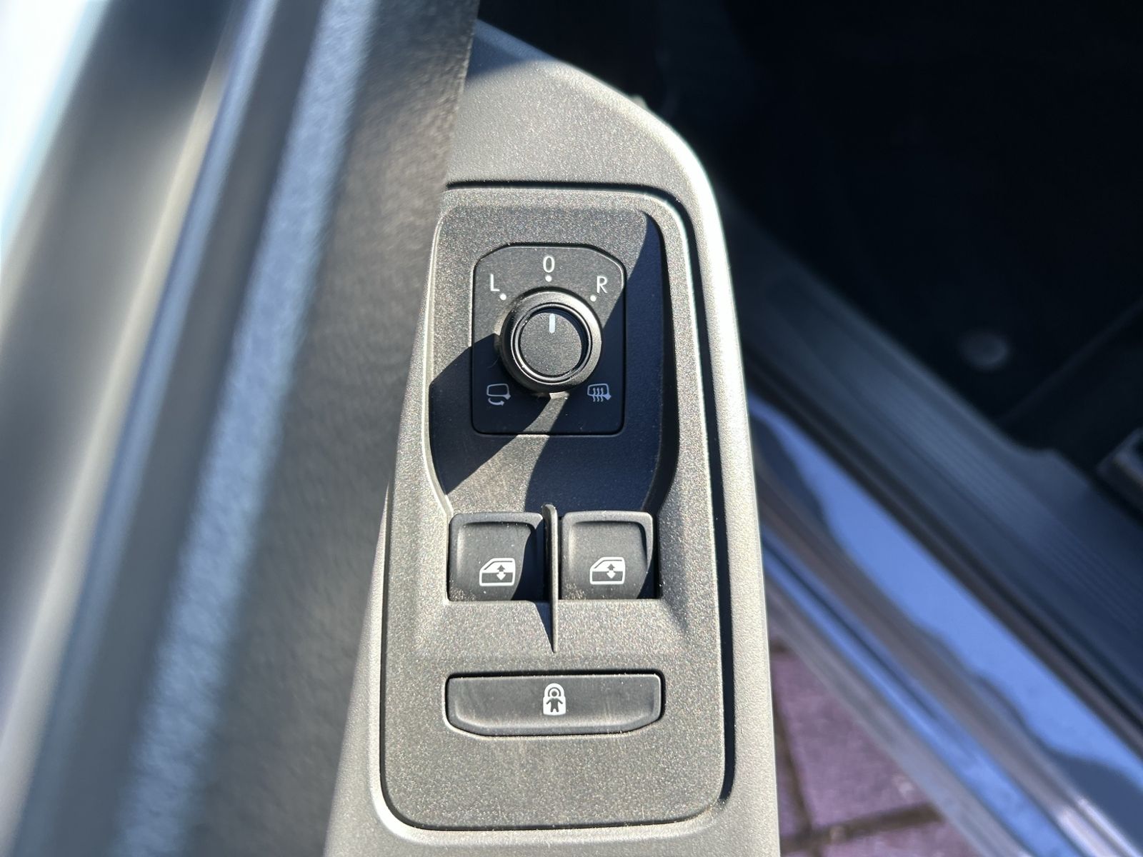 Caddy 1.5 TSI Dark Label, Discover Media, Cool&S