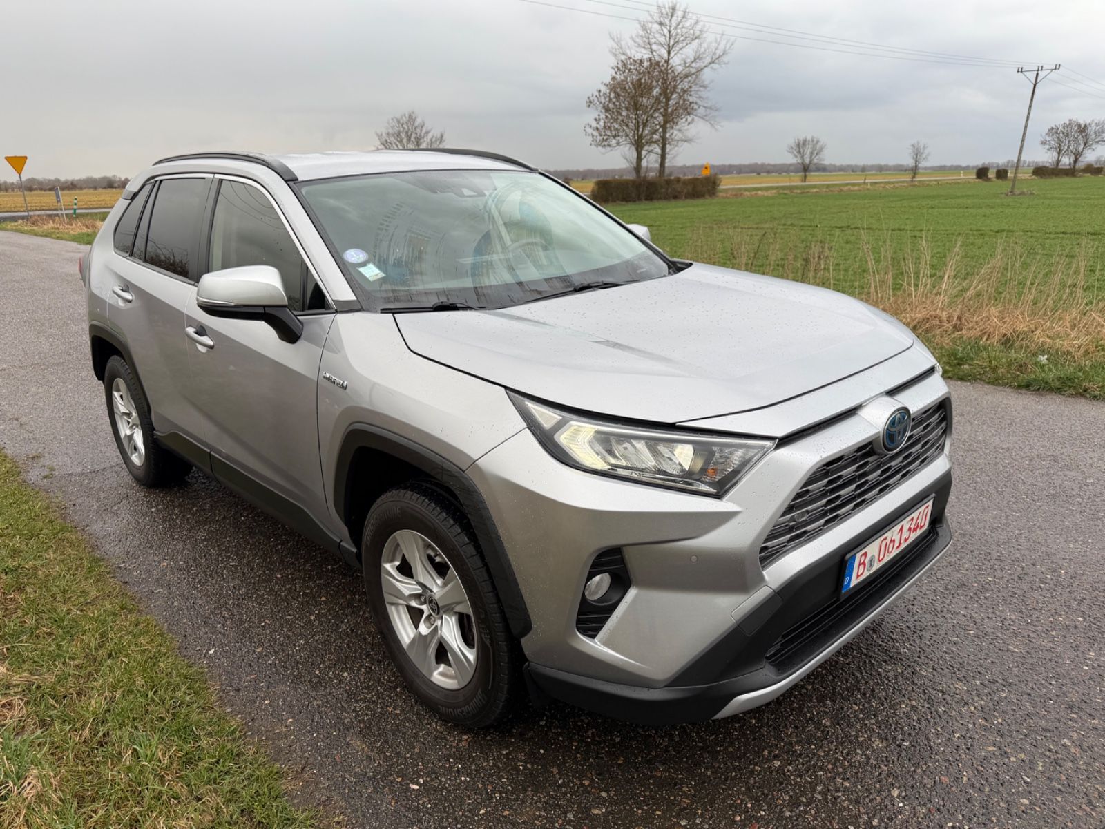 Toyota RAV 4 RAV4 Hybrid 4x2 Club imagem 3