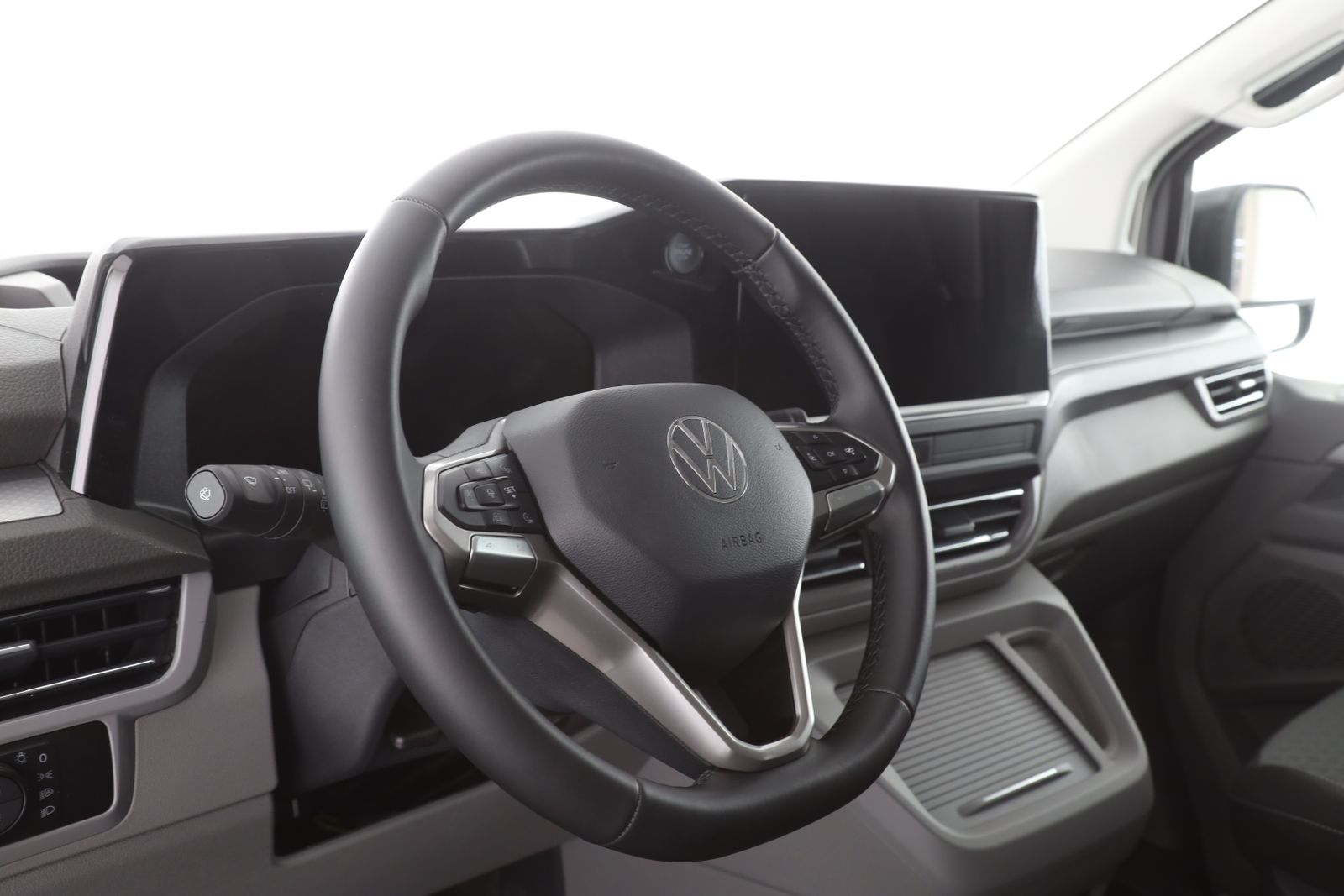 Volkswagen T7 Caravelle - Bild 12