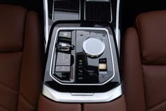 BMW 740 – 18 / 29