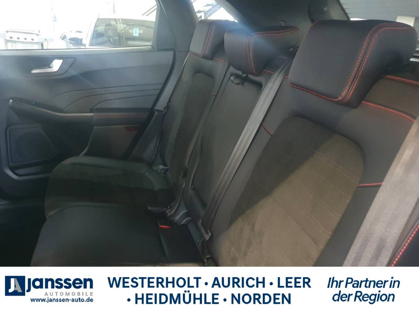 Fahrzeugabbildung Ford Kuga 1.5 EcoBlue Aut. ST Line