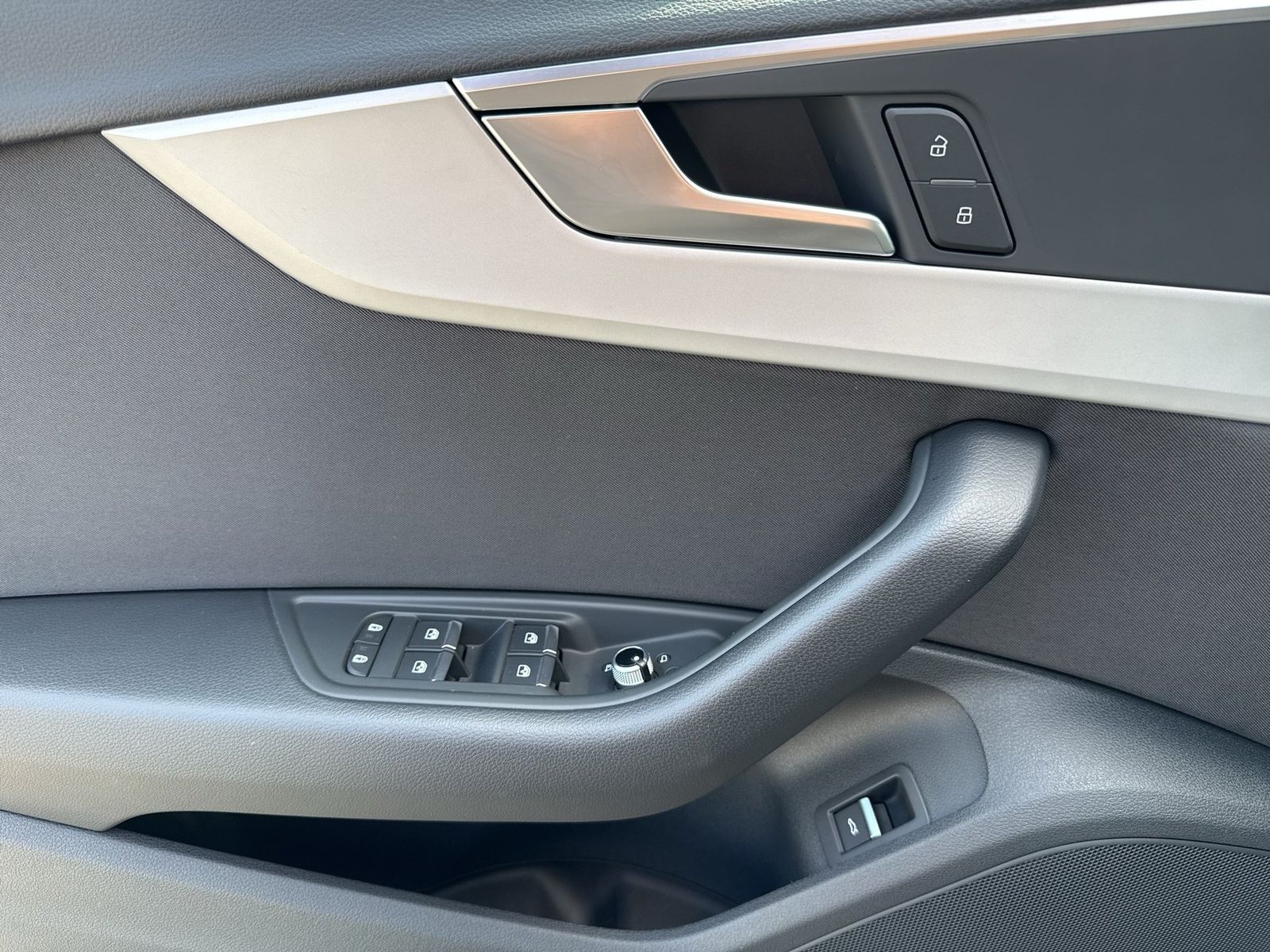 Audi A4 - Bild 16