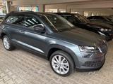 Skoda Karoq Style/AHK/LED/NAVI/TEMPO/EL.HECKKL./SH/PDC - Skoda Karoq: Automatik