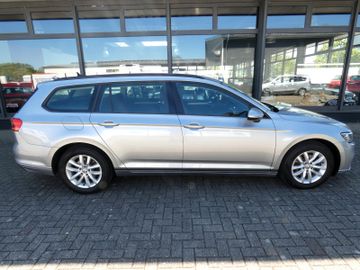 Volkswagen Passat Variant - 6
