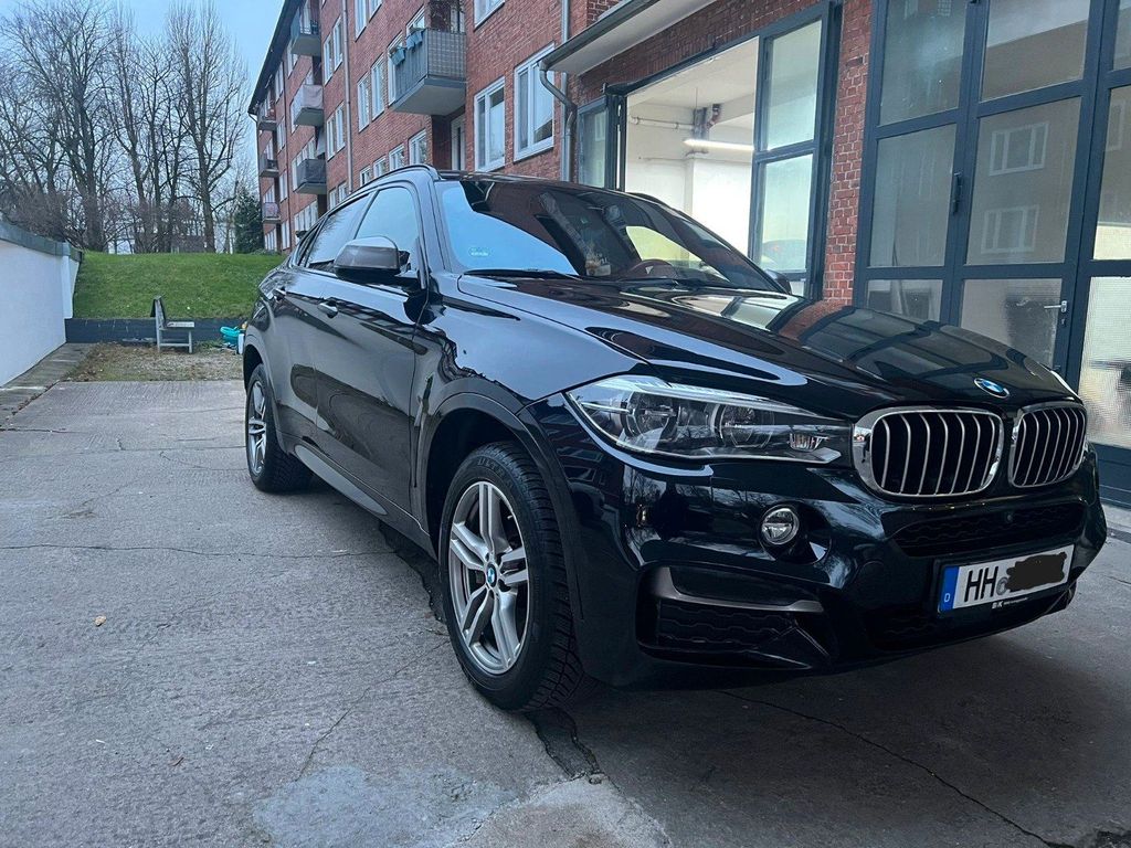 Image of BMW X6 M50