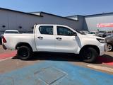 Toyota Hilux Double Cab Duty 4x4 | TÜV NEU - Toyota aus 2021