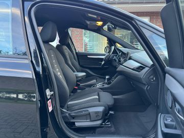 BMW 218 Gran Tourer - 9