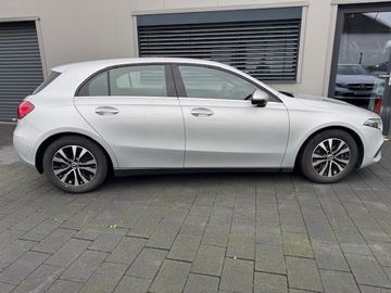 Bild 8 Mercedes-Benz A 200 Progressive Automatik MBUX Kamera Navi SHZ