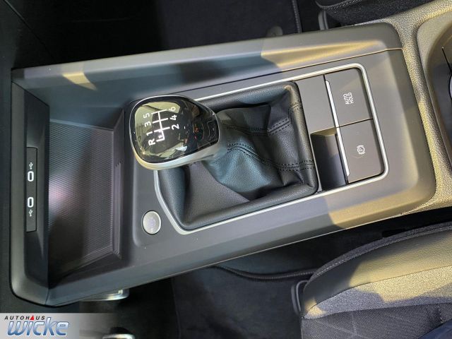Golf VIII 1.5 TSI Goal KLIMA VW CONNECT PDC
