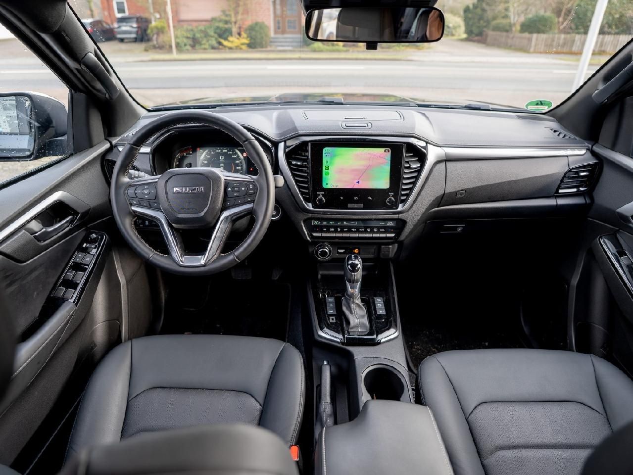 Fahrzeugabbildung Isuzu D-Max Space Cab 4WD LSE