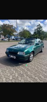 Opel Kadett 1,6 75 PS, Benziner, Cabrio Be... - Opel Kadett: B